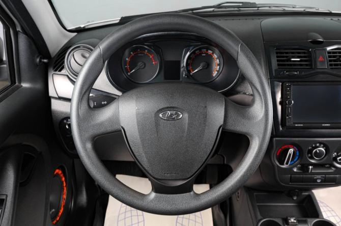 Lada (ВАЗ) Granta I Рестайлинг с пробегом 2025 года, цена 909 000 рублей, 15000 км, лифтбек, Автокод Объявления