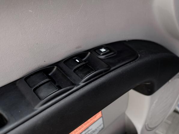 Mitsubishi L200 IV с пробегом 2010 года, цена 1 240 000 рублей, 212773 км, пикап, Автокод Объявления