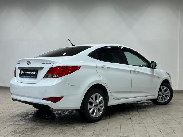 Hyundai Solaris I Рестайлинг с пробегом 2015 года, цена 965 000 рублей, 131000 км, седан, Автокод Объявления