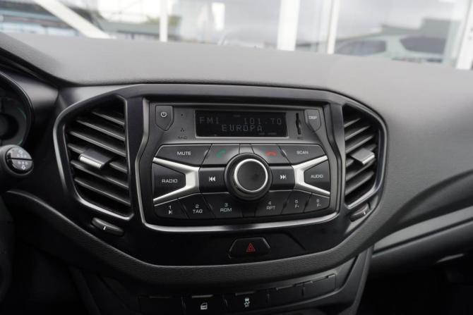 Lada (ВАЗ) Vesta I с пробегом 2017 года, цена 765 000 рублей, 198665 км, седан, Автокод Объявления