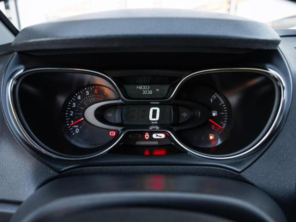 Renault Kaptur I с пробегом 2017 года, цена 1 224 000 рублей, 148303 км, внедорожник, Автокод Объявления