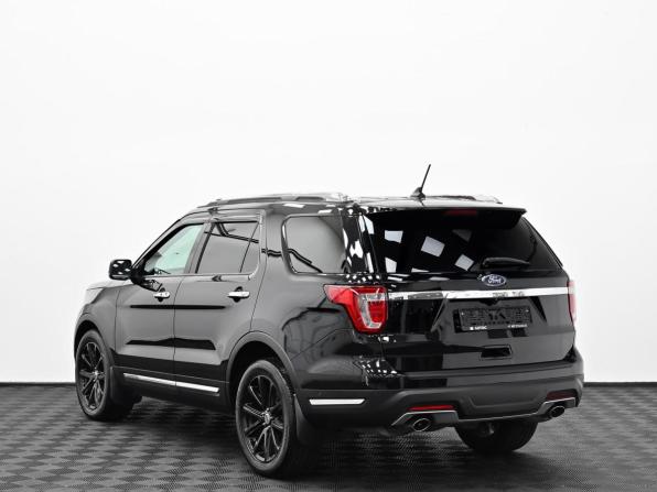 Ford Explorer V Рестайлинг с пробегом 2018 года, цена 2 299 000 рублей, 163000 км, внедорожник, Автокод Объявления