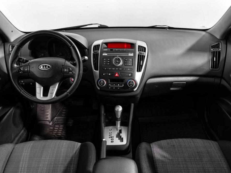 Kia Ceed I Рестайлинг Санкт-Петербург  - изображение 14