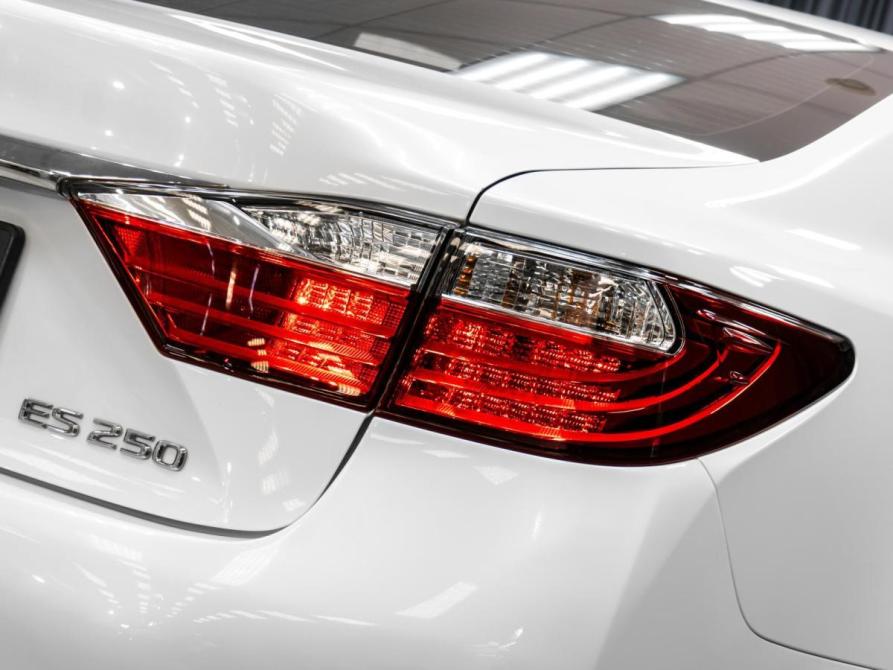 Lexus ES VI Тюмень  - изображение 17