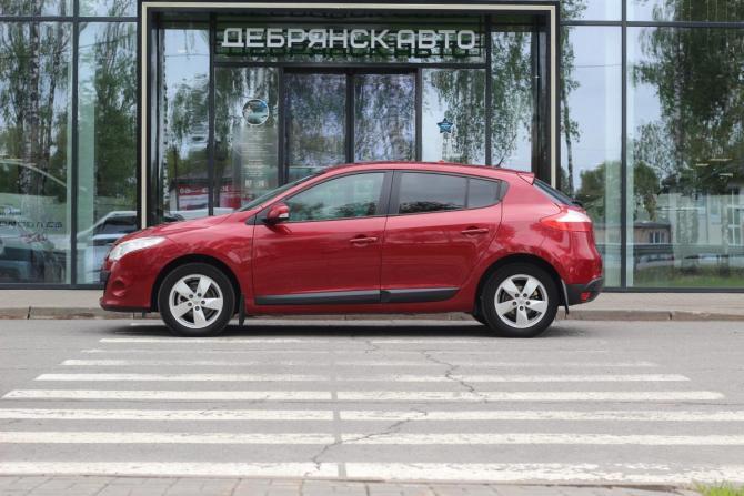 Renault Megane III с пробегом 2010 года, цена 750 000 рублей, 173238 км, хэтчбек, Автокод Объявления