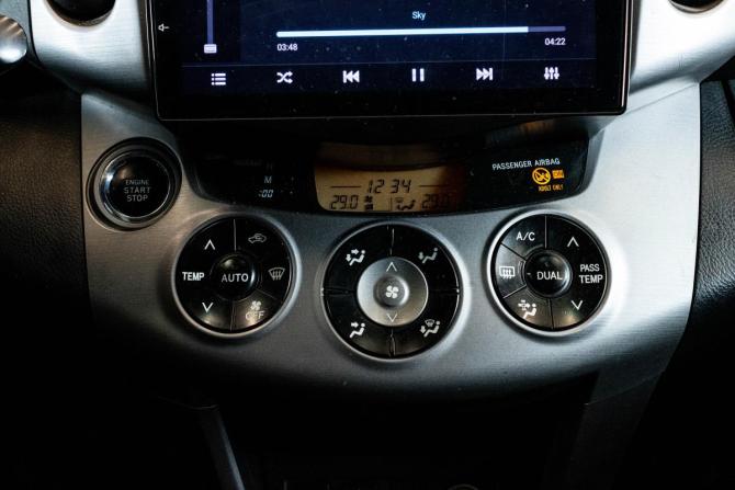 Toyota RAV4 III (XA30) с пробегом 2007 года, цена 939 000 рублей, 239762 км, внедорожник, Автокод Объявления
