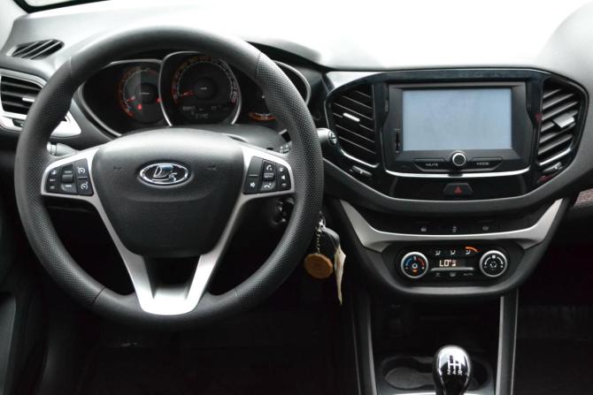 Lada (ВАЗ) Vesta I с пробегом 2018 года, цена 950 000 рублей, 168839 км, универсал, Автокод Объявления