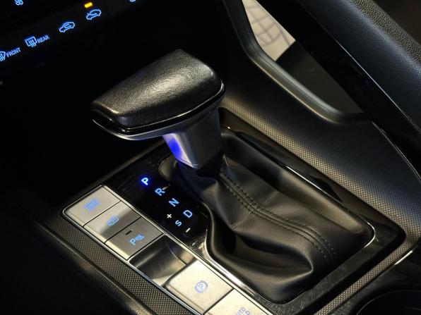 Hyundai Elantra VII (CN7) с пробегом 2021 года, цена 1 940 000 рублей, 159680 км, седан, Автокод Объявления