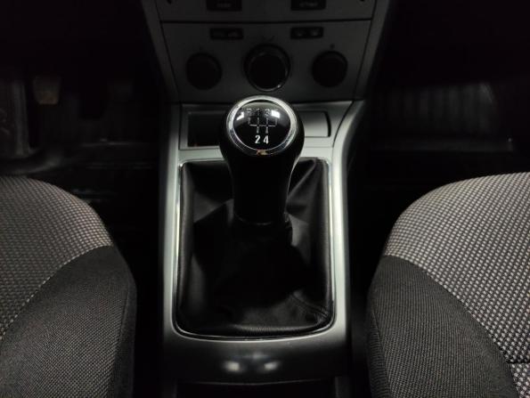 Opel Astra H Рестайлинг с пробегом 2013 года, цена 575 000 рублей, 146244 км, седан, Автокод Объявления