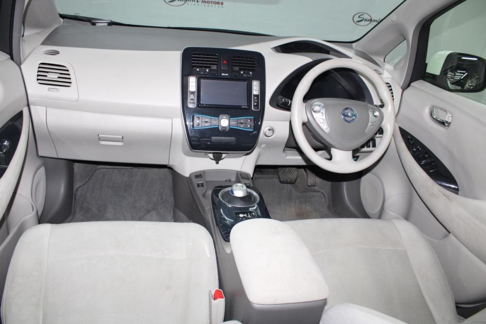 Nissan Leaf I (ZE0/AZE0) Владивосток  - изображение 17