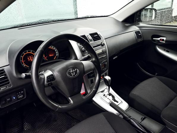 Toyota Corolla X (E140 E150) Рестайлинг с пробегом 2010 года, цена 1 065 000 рублей, 220000 км, седан, Автокод Объявления