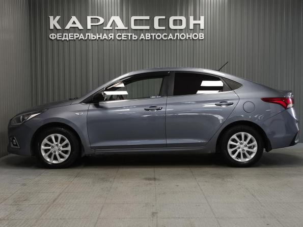 Hyundai Solaris II с пробегом 2018 года, цена 1 099 000 рублей, 177781 км, седан, Автокод Объявления