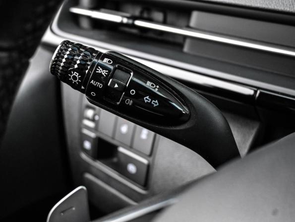 Hyundai Staria I с пробегом 2021 года, цена 5 199 000 рублей, 28540 км, минивэн, Автокод Объявления