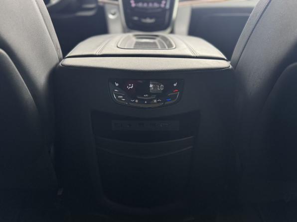 Cadillac Escalade IV с пробегом 2020 года, цена 4 300 000 рублей, 180366 км, внедорожник, Автокод Объявления