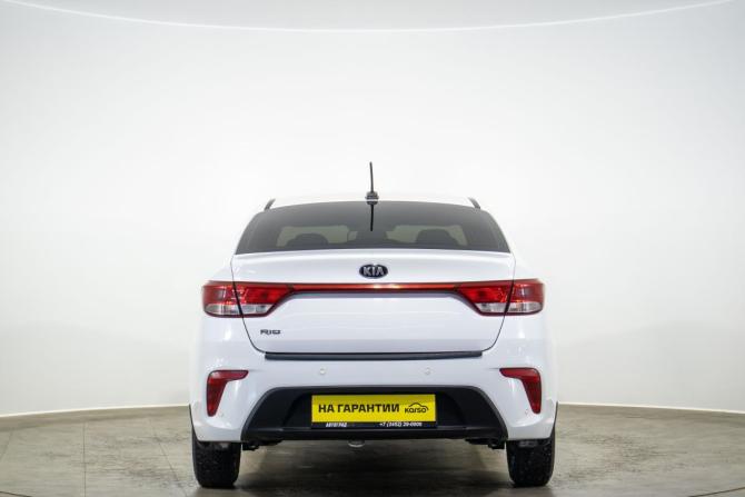 Kia Rio IV с пробегом 2019 года, цена 999 000 рублей, 333565 км, седан, Автокод Объявления