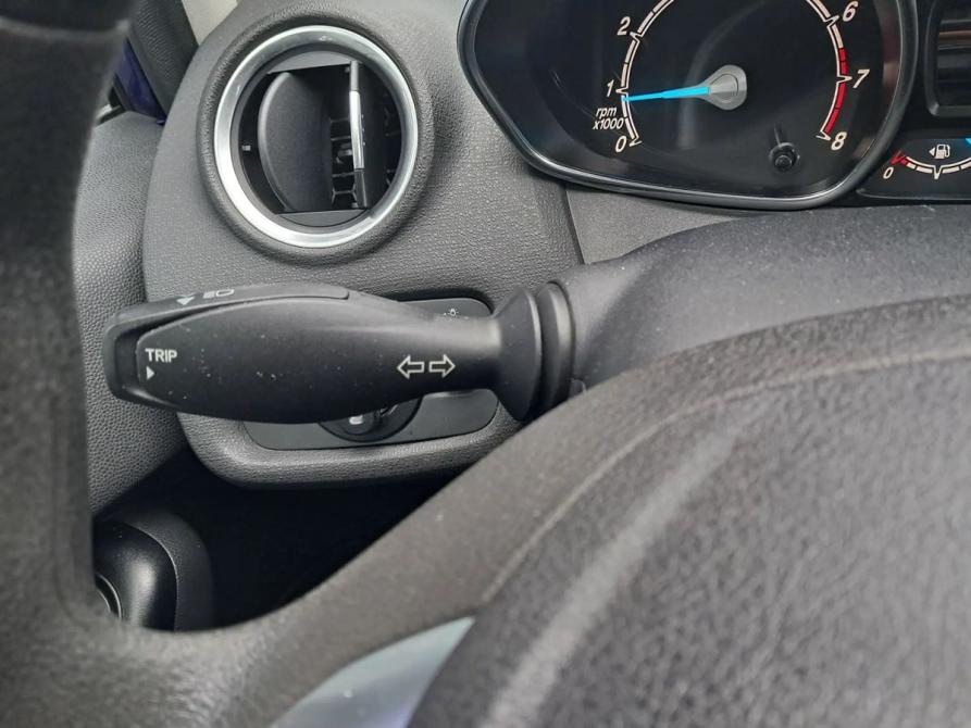 Ford Fiesta Mk6 Рестайлинг Санкт-Петербург  - изображение 12