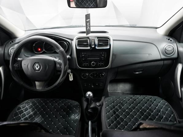 Renault Sandero II с пробегом 2017 года, цена 949 000 рублей, 145300 км, хэтчбек, Автокод Объявления