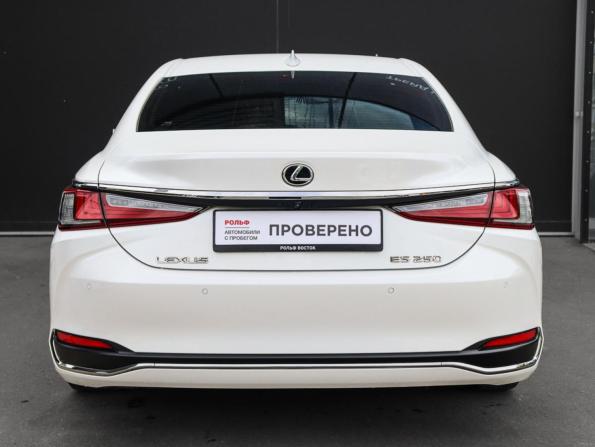 Lexus ES VII Рестайлинг с пробегом 2021 года, цена 4 350 000 рублей, 79919 км, седан, Автокод Объявления