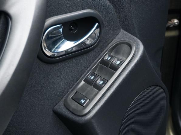 Renault Duster I Рестайлинг с пробегом 2015 года, цена 1 299 000 рублей, 159720 км, внедорожник, Автокод Объявления
