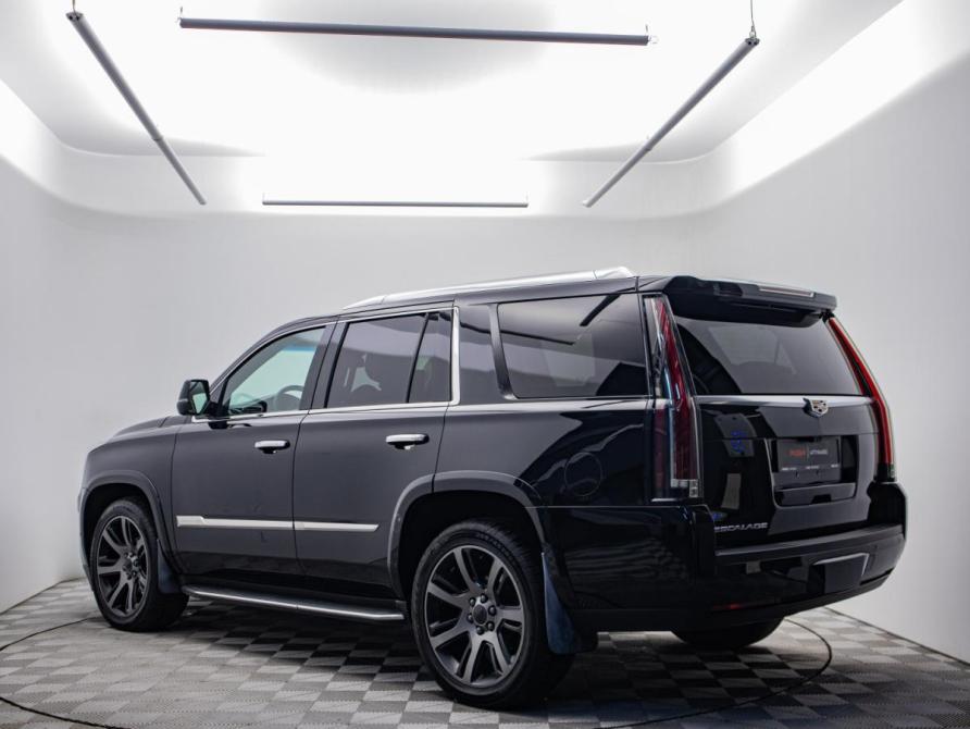 Cadillac Escalade IV Москва  - изображение 7