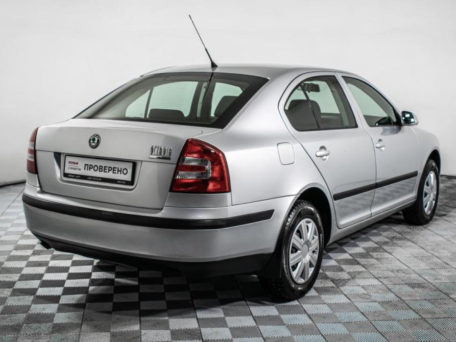Skoda Octavia II (A5) Москва  - изображение 5