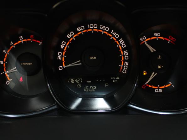 Lada (ВАЗ) Vesta I с пробегом 2019 года, цена 899 900 рублей, 176427 км, седан, Автокод Объявления