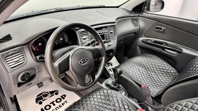 Kia Rio II Рестайлинг с пробегом 2010 года, цена 350 000 рублей, 234000 км, седан, Автокод Объявления