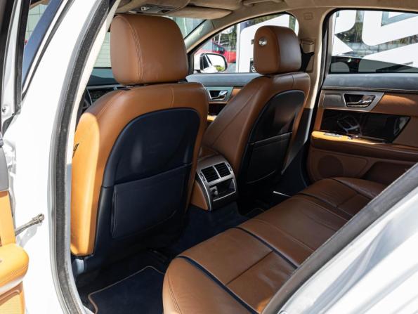 Jaguar XF I Рестайлинг с пробегом 2013 года, цена 1 190 000 рублей, 226611 км, седан, Автокод Объявления