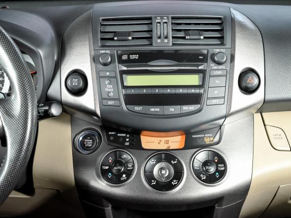 Toyota RAV4 III (XA30) Рестайлинг с пробегом 2011 года, цена 1 490 000 рублей, 169893 км, внедорожник, Автокод Объявления