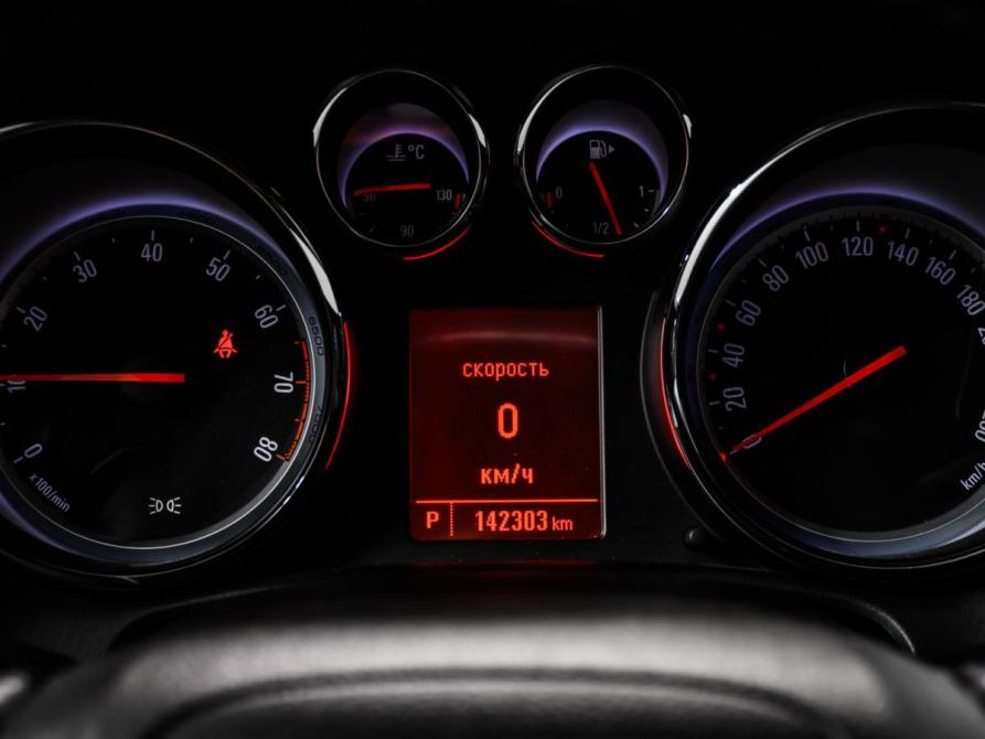 Opel Astra J Рестайлинг Москва  - изображение 11