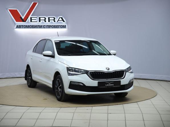 Skoda Rapid II с пробегом 2021 года, цена 1 550 000 рублей, 76136 км, лифтбек, Автокод Объявления