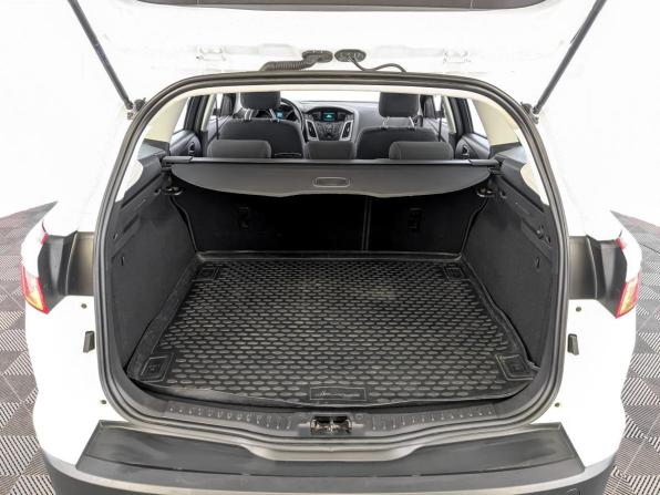 Ford Focus III с пробегом 2015 года, цена 875 000 рублей, 137938 км, универсал, Автокод Объявления