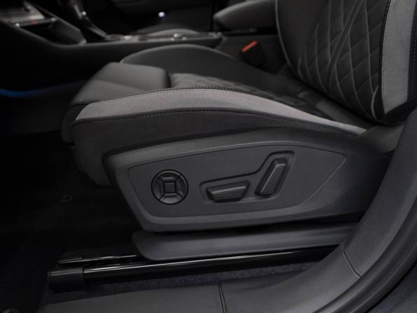 Audi Q3 II (F3) с пробегом 2026 года, цена 4 100 000 рублей, 26 км, внедорожник, Автокод Объявления
