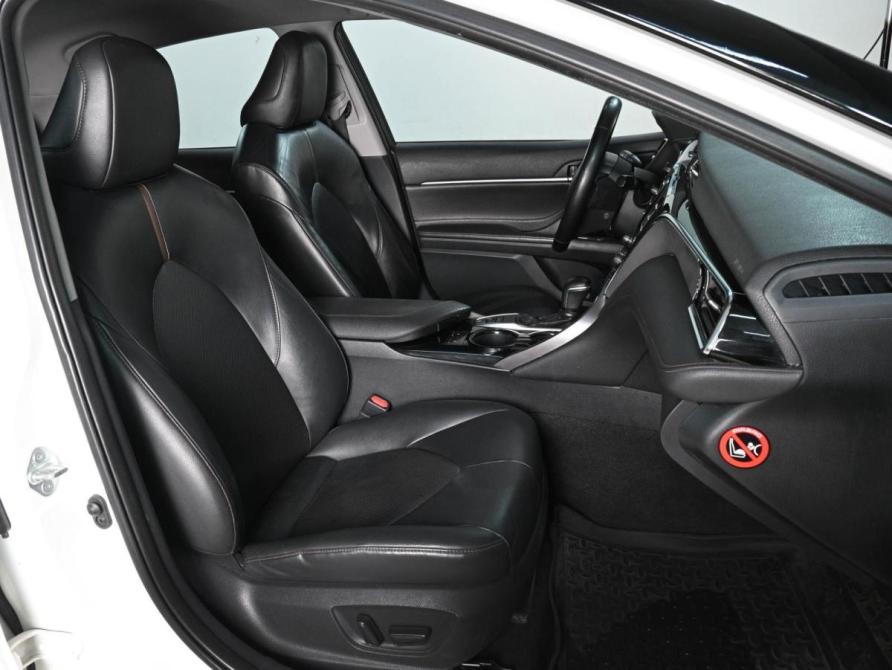 Toyota Camry VIII (XV70) Ростов-на-Дону  - изображение 8