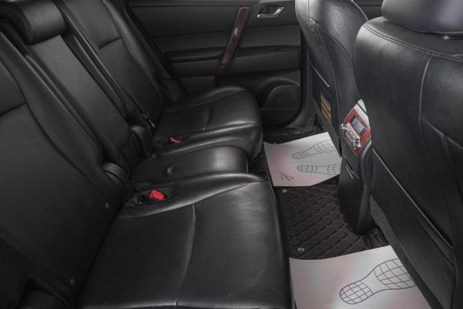 Toyota Highlander II (XU40) Рестайлинг с пробегом 2013 года, цена 2 299 000 рублей, 240000 км, внедорожник, Автокод Объявления