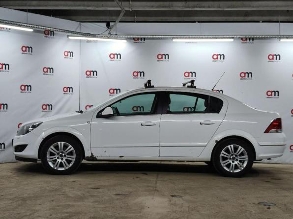 Opel Astra H Рестайлинг с пробегом 2012 года, цена 529 000 рублей, 189000 км, седан, Автокод Объявления