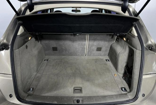 Audi Q5 I (8R) с пробегом 2010 года, цена 1 270 000 рублей, 127648 км, внедорожник, Автокод Объявления