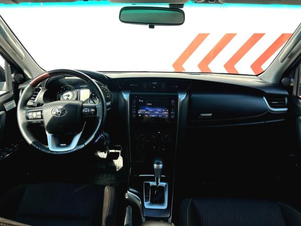 Toyota Fortuner II с пробегом 2018 года, цена 3 780 000 рублей, 81950 км, внедорожник, Автокод Объявления