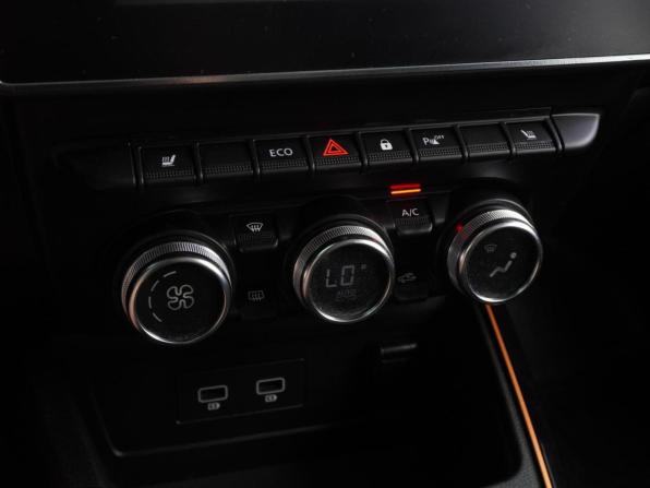 Renault Duster II с пробегом 2021 года, цена 1 684 000 рублей, 117597 км, внедорожник, Автокод Объявления