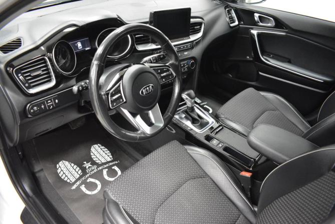 Kia Ceed III с пробегом 2020 года, цена 1 789 000 рублей, 52000 км, хэтчбек, Автокод Объявления