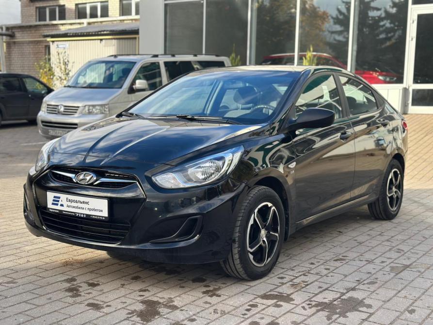 Hyundai Solaris I Великий Новгород  - изображение 3
