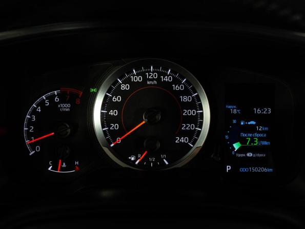 Toyota Corolla XII (E210) с пробегом 2019 года, цена 1 875 000 рублей, 150096 км, седан, Автокод Объявления