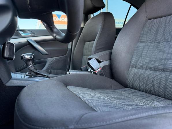 Skoda Octavia II (A5) Рестайлинг с пробегом 2012 года, цена 560 000 рублей, 361000 км, лифтбек, Автокод Объявления