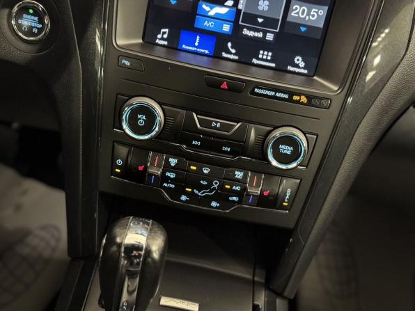 Ford Explorer V Рестайлинг с пробегом 2018 года, цена 2 650 000 рублей, 133694 км, внедорожник, Автокод Объявления