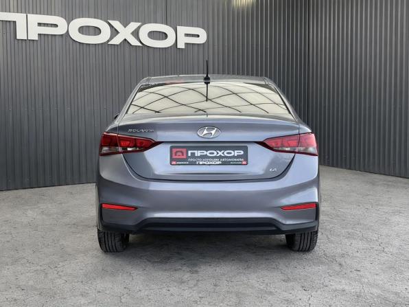 Hyundai Solaris II с пробегом 2017 года, цена 1 097 000 рублей, 159237 км, седан, Автокод Объявления