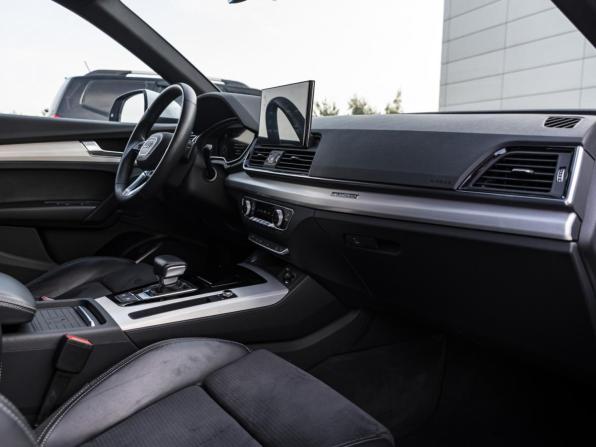 Audi Q5 II (FY) Рестайлинг с пробегом 2021 года, цена 4 549 000 рублей, 108239 км, внедорожник, Автокод Объявления
