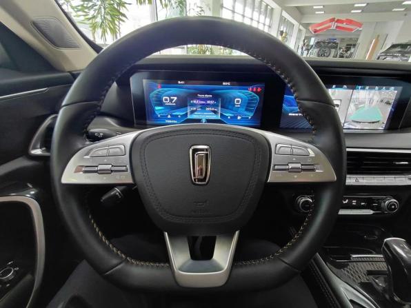 FAW Bestune T77 I с пробегом 2023 года, цена 1 760 000 рублей, 70326 км, внедорожник, Автокод Объявления