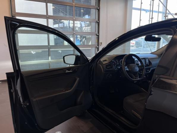 Volkswagen Polo VI с пробегом 2020 года, цена 1 630 000 рублей, 120555 км, лифтбек, Автокод Объявления