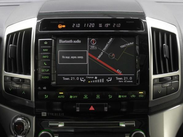 Toyota Land Cruiser 200 Series Рестайлинг 1 с пробегом 2013 года, цена 4 649 000 рублей, 108930 км, внедорожник, Автокод Объявления