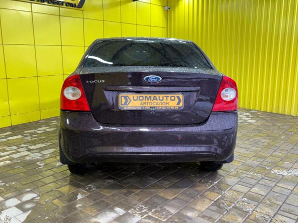 Ford Focus II Рестайлинг с пробегом 2010 года, цена 525 000 рублей, 180000 км, седан, Автокод Объявления
